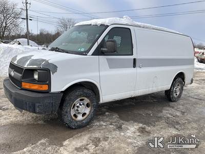 2011 Chevrolet Express G2500 Cargo Van