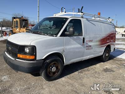 2013 Chevrolet Express G2500 Cargo Van