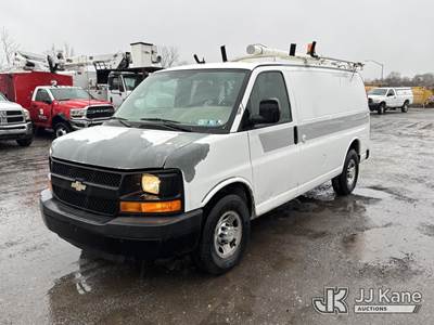 2011 Chevrolet Express G2500 Cargo Van