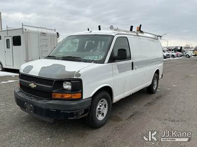 2011 Chevrolet Express G2500 Cargo Van
