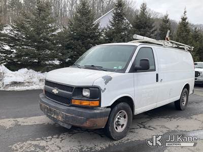 2011 Chevrolet Express G2500 Cargo Van