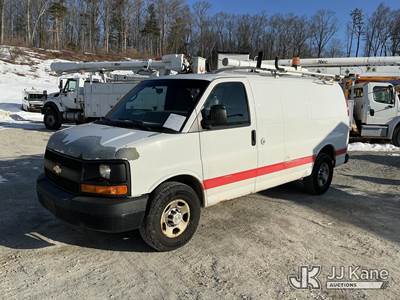 2011 Chevrolet Express G2500 Cargo Van