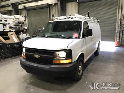 2013 Chevrolet Express G2500 Cargo Van