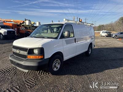 2011 Chevrolet Express G2500 Cargo Van