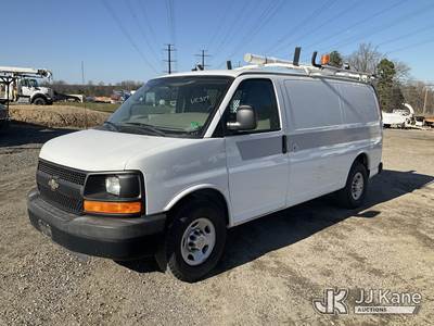 2011 Chevrolet Express G2500 Cargo Van