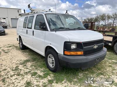 2015 Chevrolet Express G2500 Cargo Van