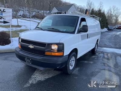 2011 Chevrolet Express G2500 Cargo Van