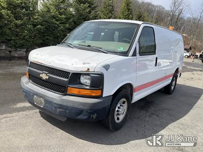 2011 Chevrolet Express G2500 Cargo Van
