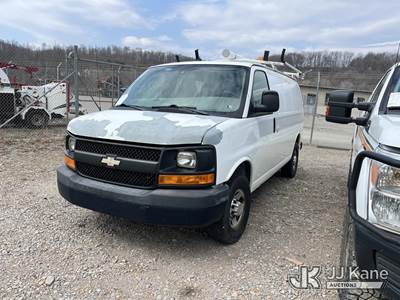 2011 Chevrolet Express G2500 Cargo Van