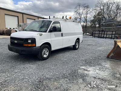 2011 Chevrolet Express G2500 Cargo Van