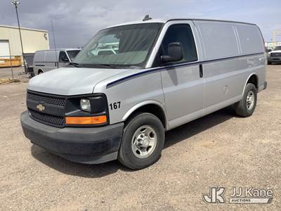 2017 Chevrolet Express G2500 Cargo Van