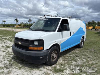 2015 Chevrolet Express G2500 Cargo Van