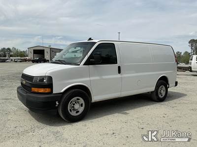 2018 Chevrolet Express G2500 Cargo Van
