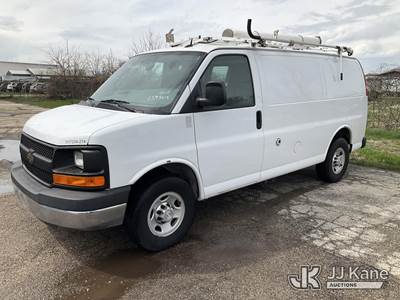 2014 Chevrolet Express G2500 Cargo Van