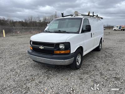 2014 Chevrolet Express G2500 Cargo Van