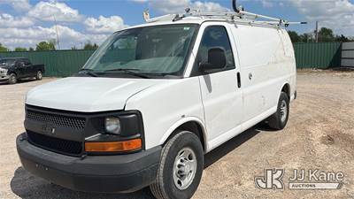2017 Chevrolet Express G2500 Cargo Van