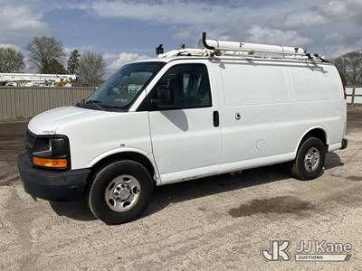 2013 Chevrolet Express G2500 Cargo Van