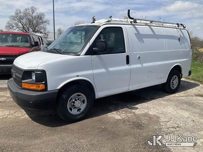 2015 Chevrolet Express G2500 Cargo Van