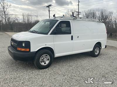 2015 Chevrolet Express G2500 Cargo Van