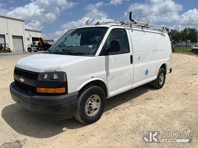 2018 Chevrolet Express G2500 Cargo Van