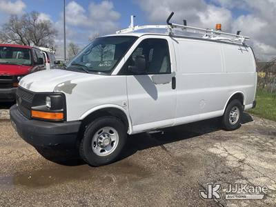 2012 Chevrolet Express G2500 Cargo Van