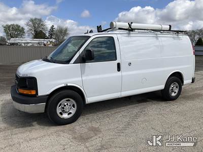 2014 Chevrolet Express G2500 Cargo Van
