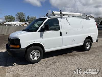 2015 Chevrolet Express G2500 Cargo Van