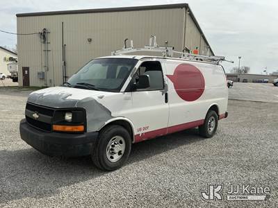 2011 Chevrolet Express G2500 Cargo Van