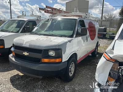 2011 Chevrolet Express G2500 Cargo Van