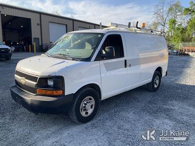 2012 Chevrolet Express G2500 Cargo Van
