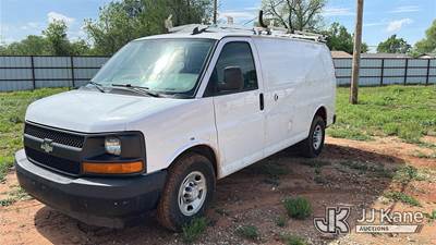 2017 Chevrolet Express G2500 Cargo Van