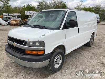 2012 Chevrolet Express G2500 Cargo Van