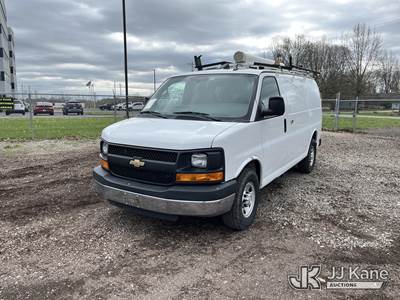 2014 Chevrolet Express G2500 Cargo Van