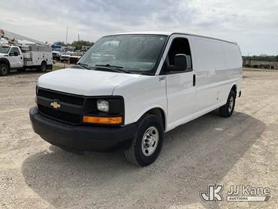 2015 Chevrolet Express G2500 Cargo Van