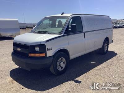 2016 Chevrolet Express G2500 Cargo Van