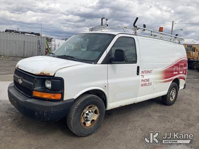 2013 Chevrolet Express G2500 Cargo Van