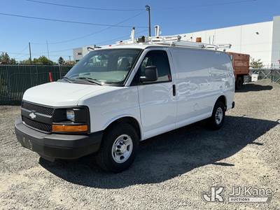 2016 Chevrolet Express G2500 Cargo Van