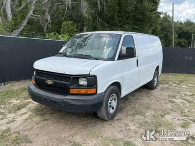 2017 Chevrolet Express G2500 Cargo Van