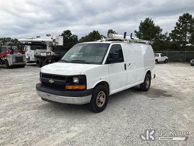 2014 Chevrolet Express G2500 Cargo Van