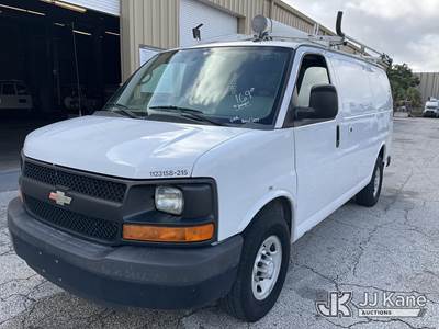 2015 Chevrolet Express G2500 Cargo Van