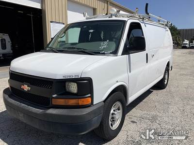 2015 Chevrolet Express G2500 Cargo Van
