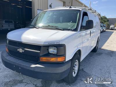 2017 Chevrolet Express G2500 Cargo Van