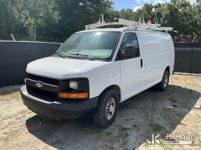 2015 Chevrolet Express G2500 Cargo Van