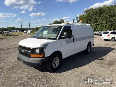 2011 Chevrolet Express G2500 Cargo Van