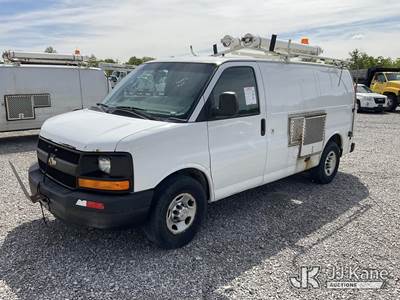 2013 Chevrolet Express G2500 Cargo Van