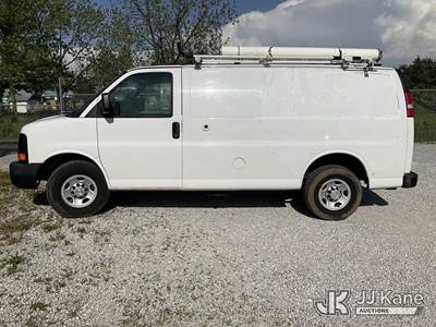 2013 Chevrolet Express G2500 Cargo Van