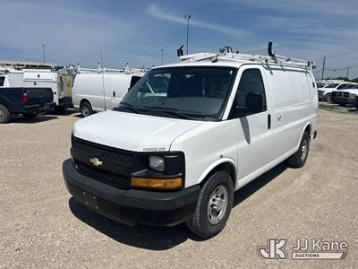 2015 Chevrolet Express G2500 Cargo Van