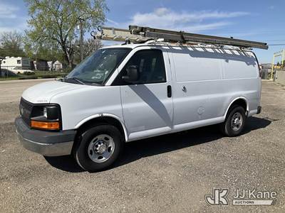 2014 Chevrolet Express G2500 Cargo Van
