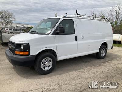 2015 Chevrolet Express G2500 Cargo Van