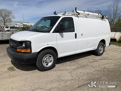 2015 Chevrolet Express G2500 Cargo Van